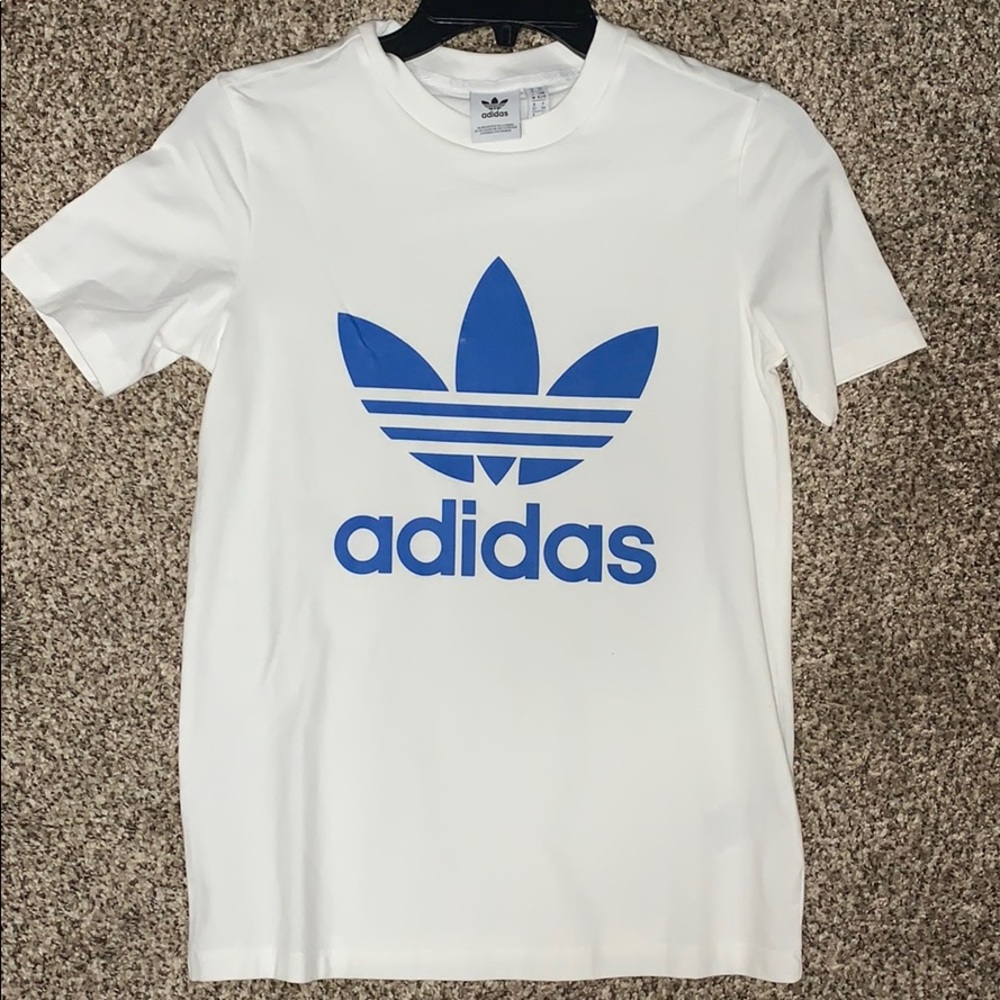 Adidas short sleeve T-shirt